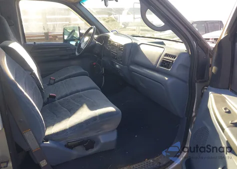 1999 Ford F-250 Lariat/Xl/Xlt z USA, uszkodzony, nr VIN 1FTNW21F0XEC65002